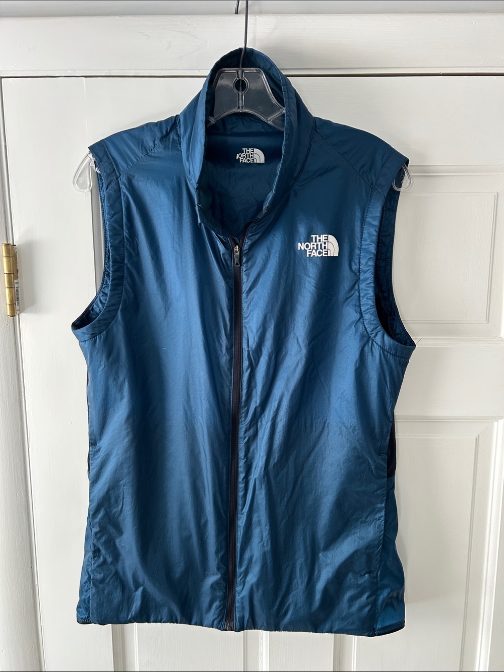 The North Face Men’s Navy Blue Sleeveless Zip-Up Vest